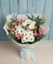Букет цветов из:  Розы, Лизиантусы и Хризантемы в Себежи