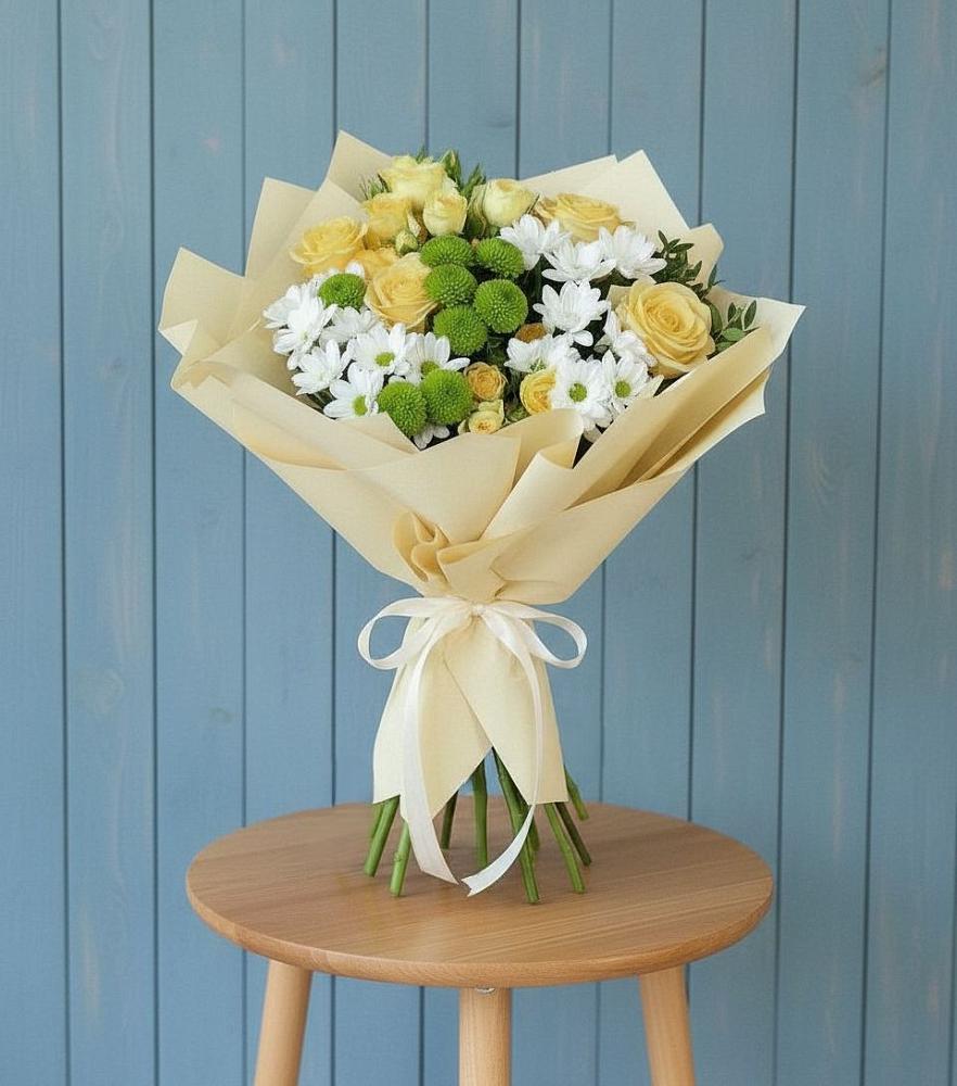 Букет цветов из: Хризантемы и Розы в Себежи