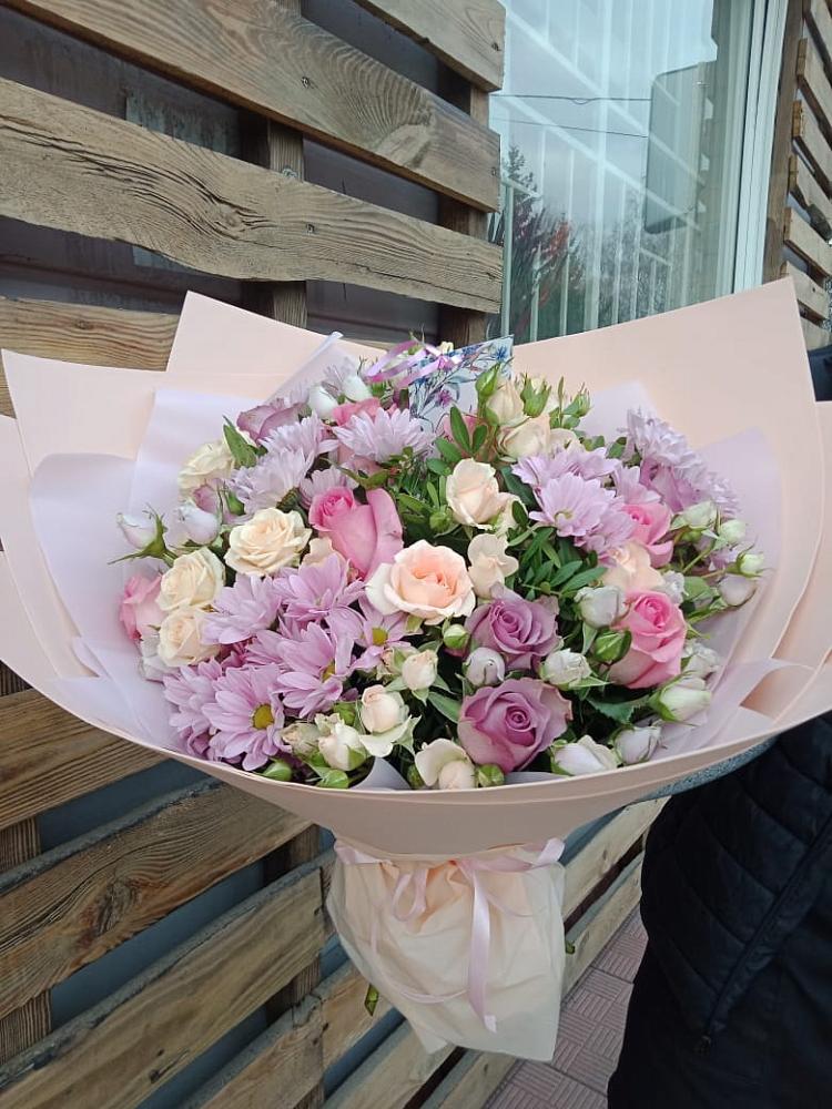 Букет цветов из: Розы и Хризантемы в Себежи