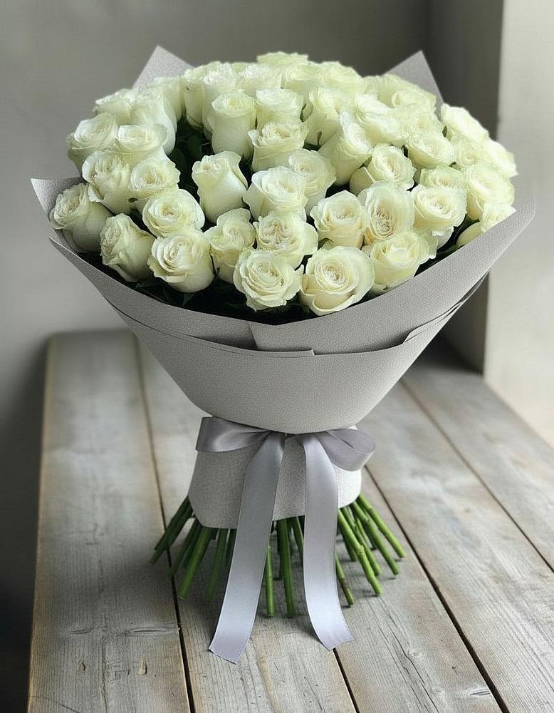 Букет 35 Белых роз в Себежи