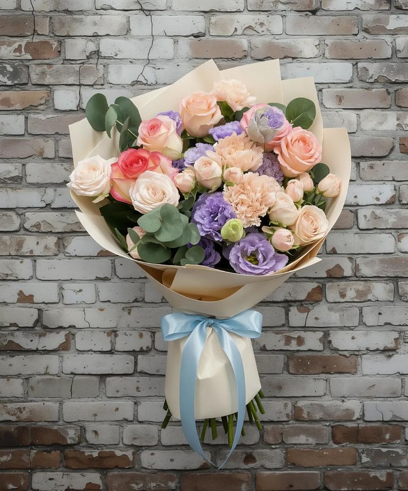 Букет цветов из: Розы, Лизиантусы и Гвоздики в Себежи