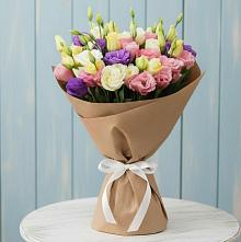 Букет цветов из:  Лизиантусы в Себежи